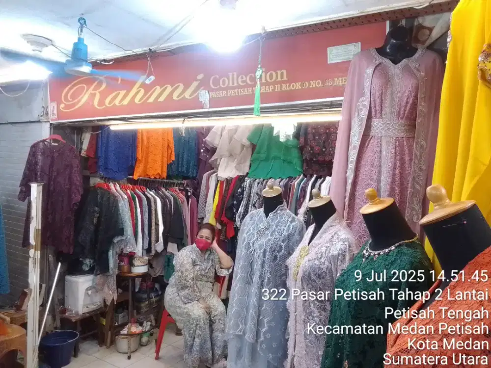 LOWONGAN KERJA : DICARI (1) PEGAWAI WANITA DI TOKO PAKAIAN MEDAN