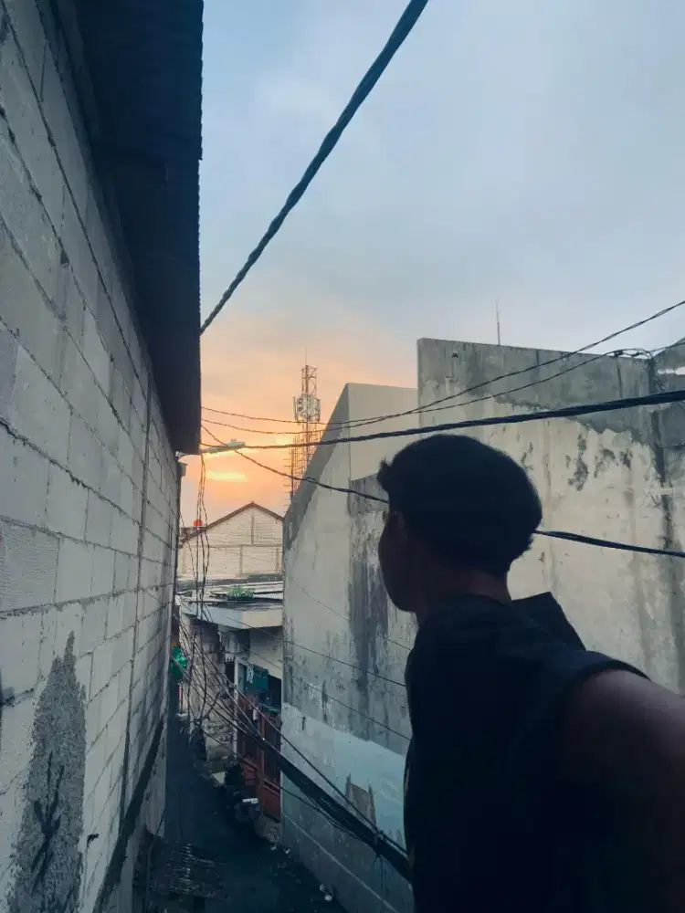 mencari pekerjaan yg sesuai kemampuan sayaaaa