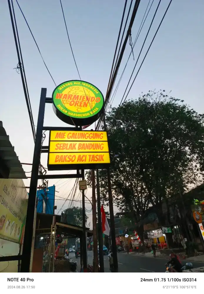 Lowongan Kerja Warmiendo Oren