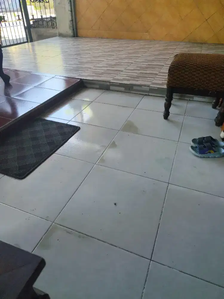 Dibutuhkan  Assisten Rumah Tangga