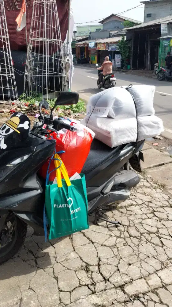 lowongan kurir laundry