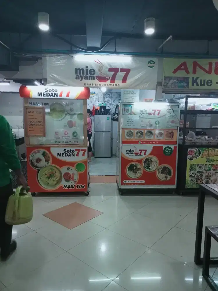 Kerja foodcourt apartemen