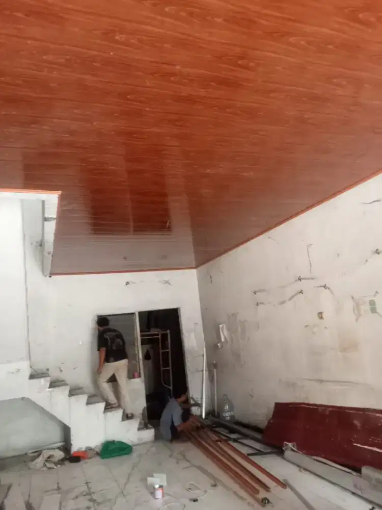 Tukang renovasi rumah dan atap bocor