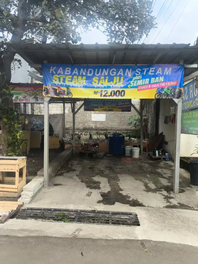 Karyawan steam motor ciapus
