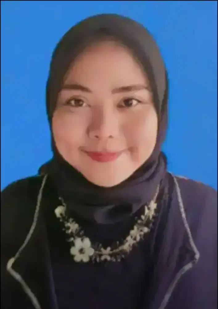 Sedang mencari pekerjaan Admin Online Shop