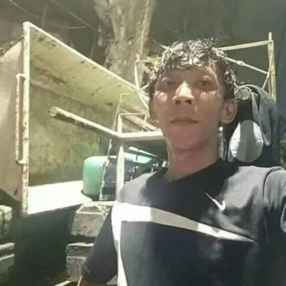 Mencari pekerjaan tetap