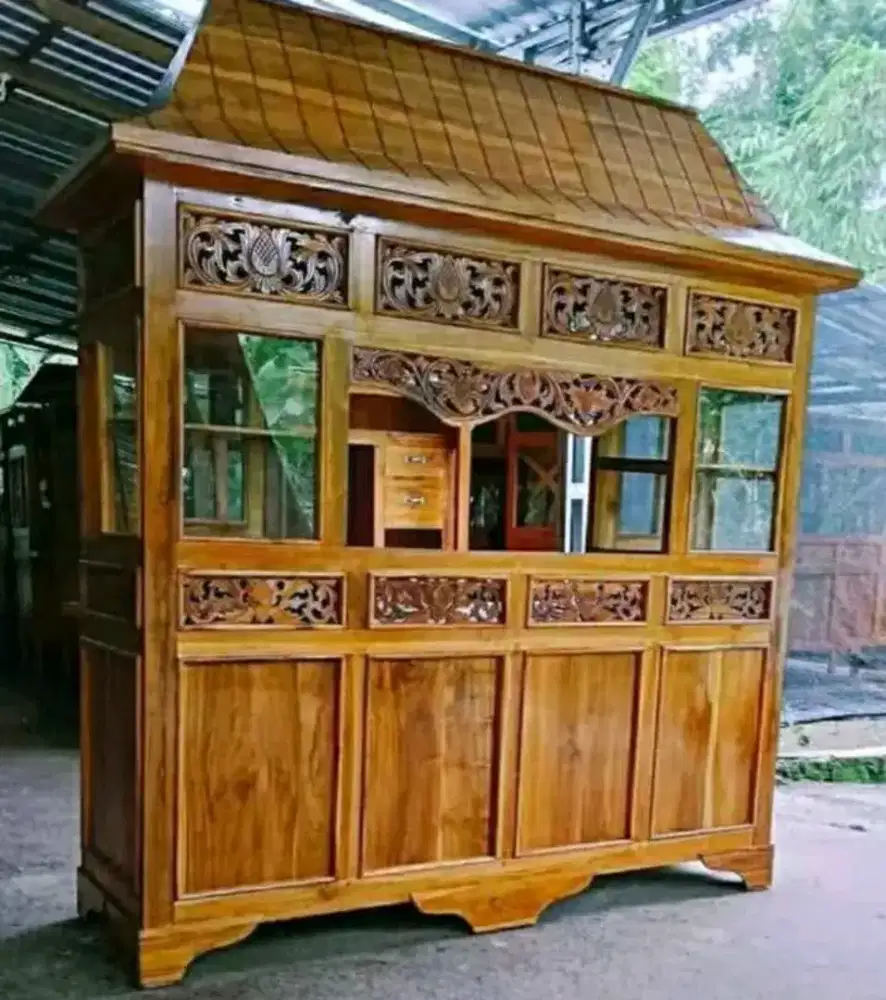 Di cari 1 Prempuan lajang suku Jawa perantau
