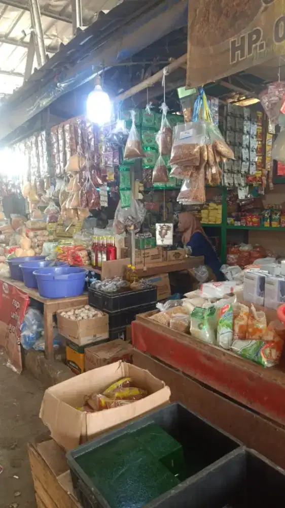 Di butuh kan sales marketing pria dan wanita