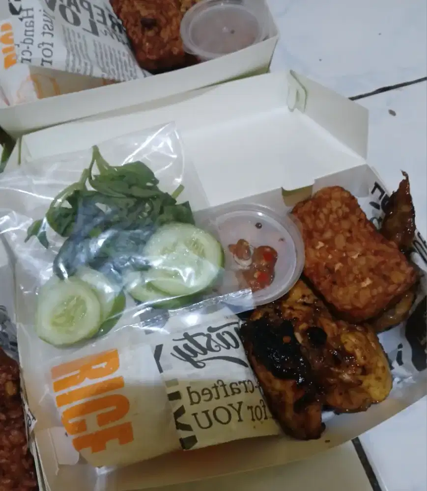 Lowongan pekerjaan