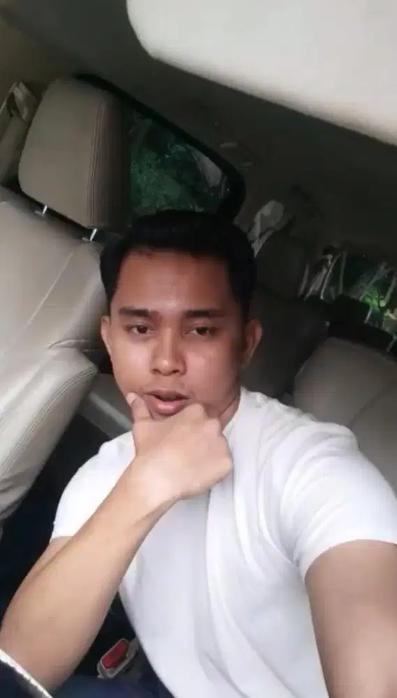 Supir Pribadi (Personal Driver)