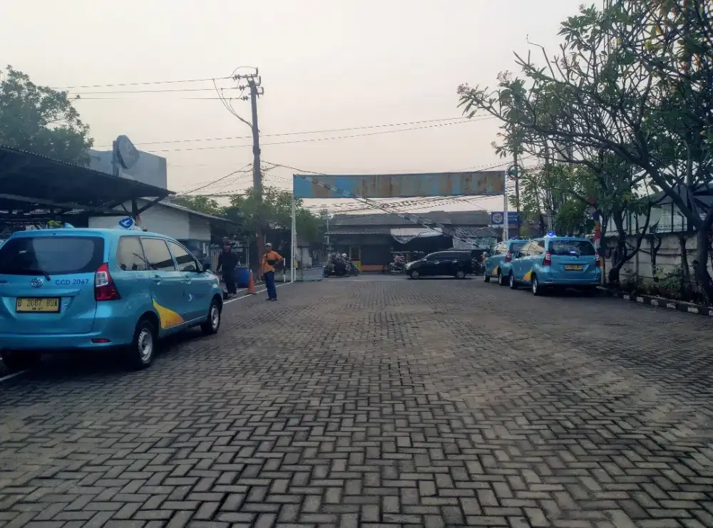 Lowongan Driver Taksi