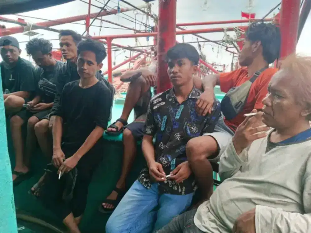 Butuh 2 tenaga kerja buat abk kapal cumi