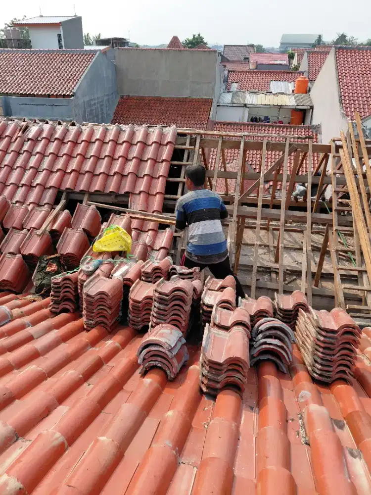 Tukang bajaringan ganti atap rumah