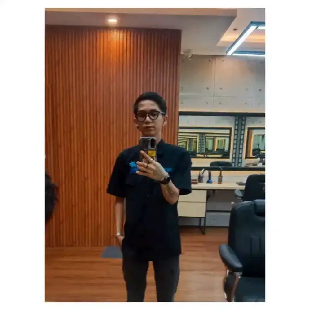 Mencari pekerjaan apa saja yg ada mesnya