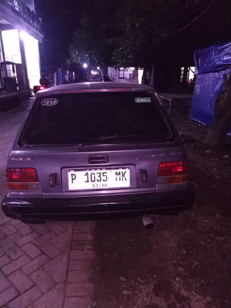 Jasa perawatan mobil tua