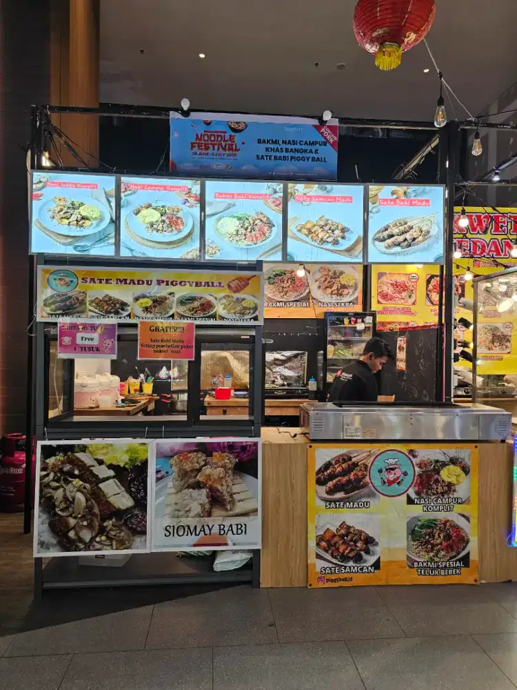 Lowongan jaga stand makanan non halal