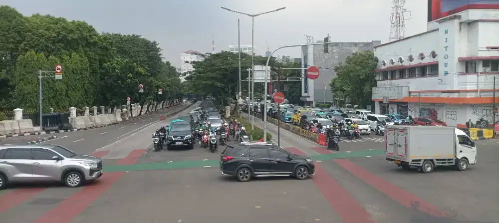Jasa supir luar kota