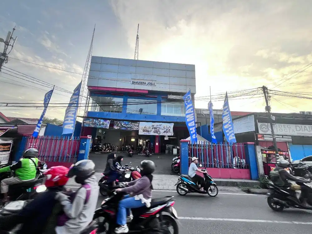 SALES MARKETING YAMAHA
