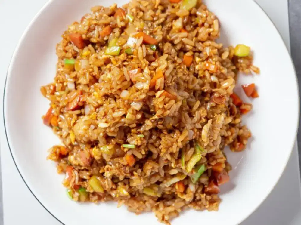 Cari koki nasi goreng berpengalaman siap tinggal di dalam