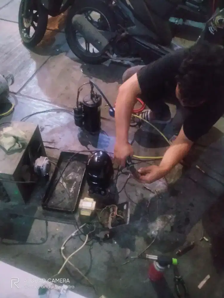 Perbaikan AC dan servis barang2 elektronik