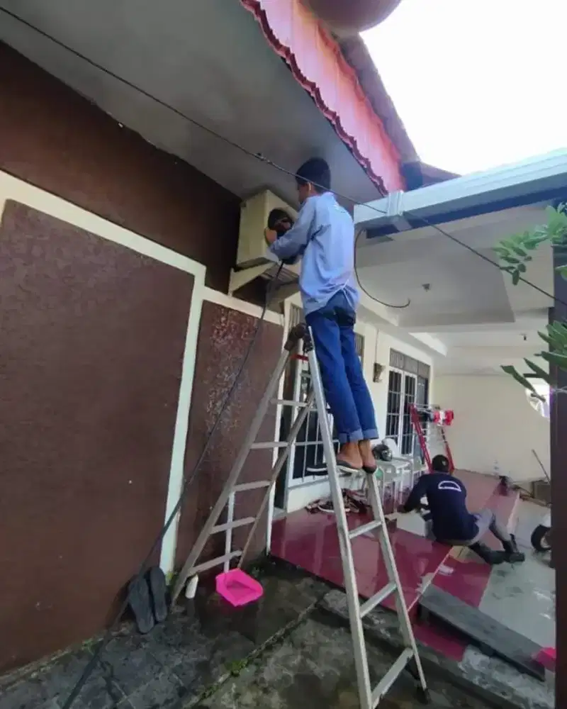 Jasa bongkar pasang AC, seeviskulkas mesin cuci, pompa air, dispenser