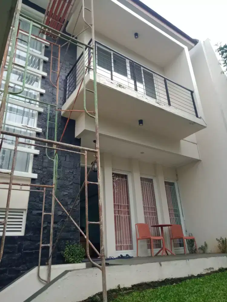 Tukang cat BSD