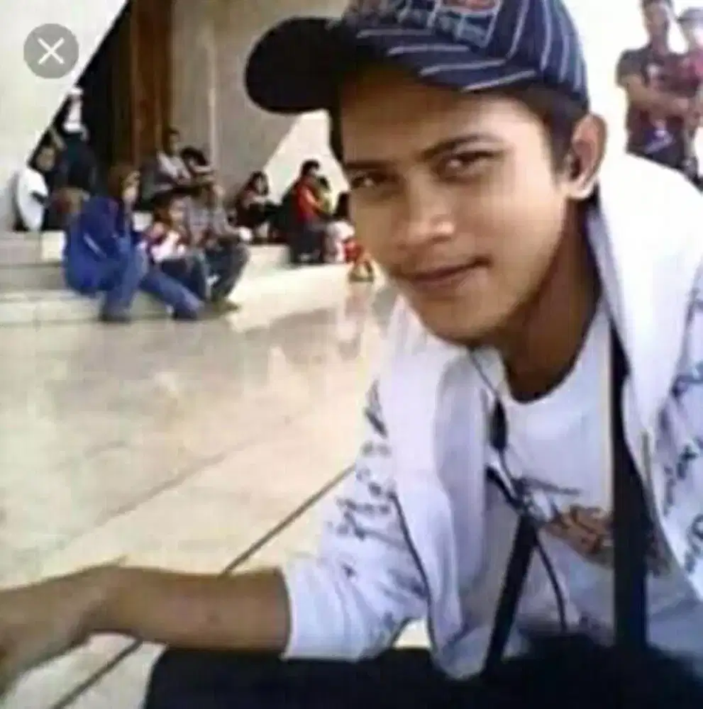 Cari kerjaan sebagai security atau tukang kebun secepatnya