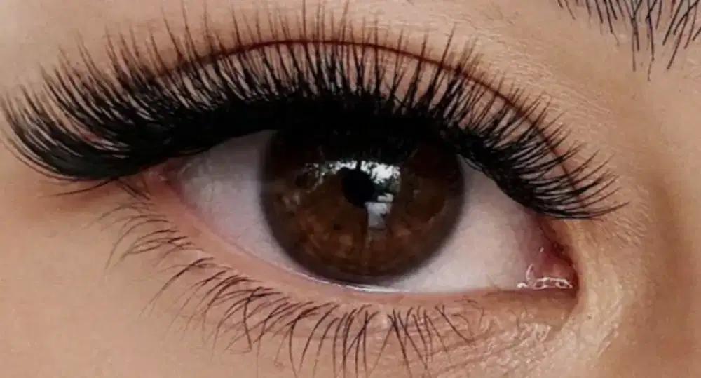 Monalisa Beauty Studio.Eyelash And Neil's Promo Bulan July