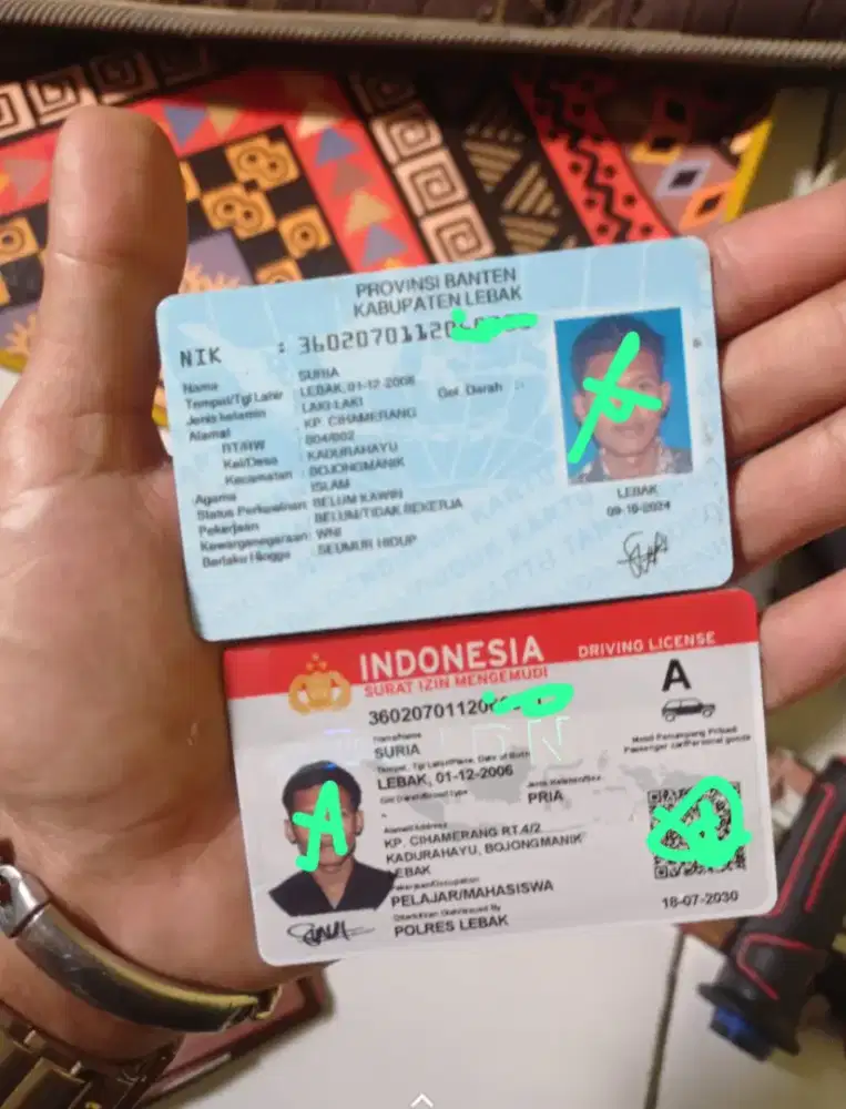 Cari kerjaan yg halal