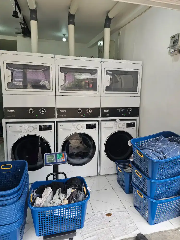Dicari segera Kurir dan Helper Laundry
