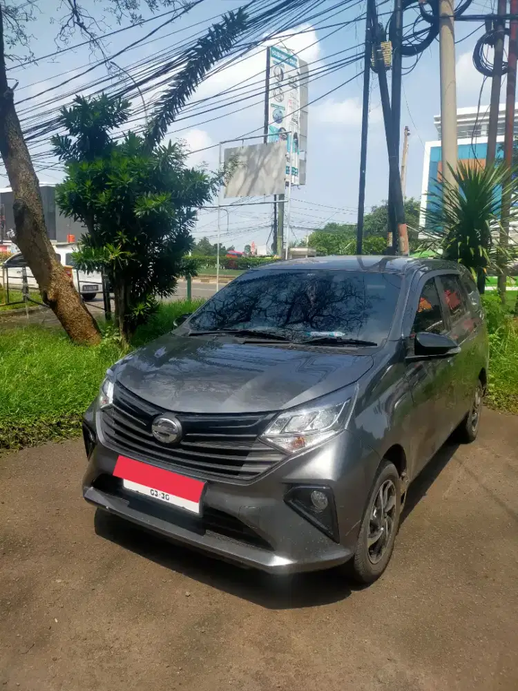Menawarkan jasa antar jemput