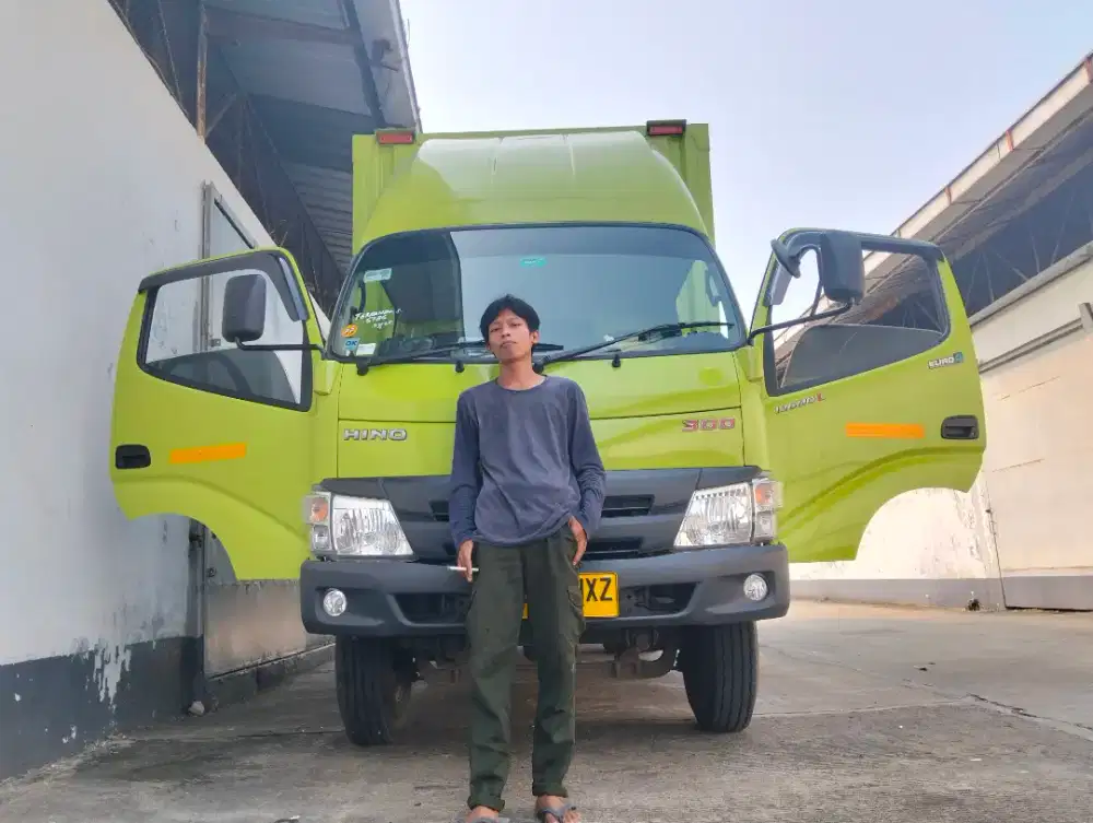 Cari lowongan driver
