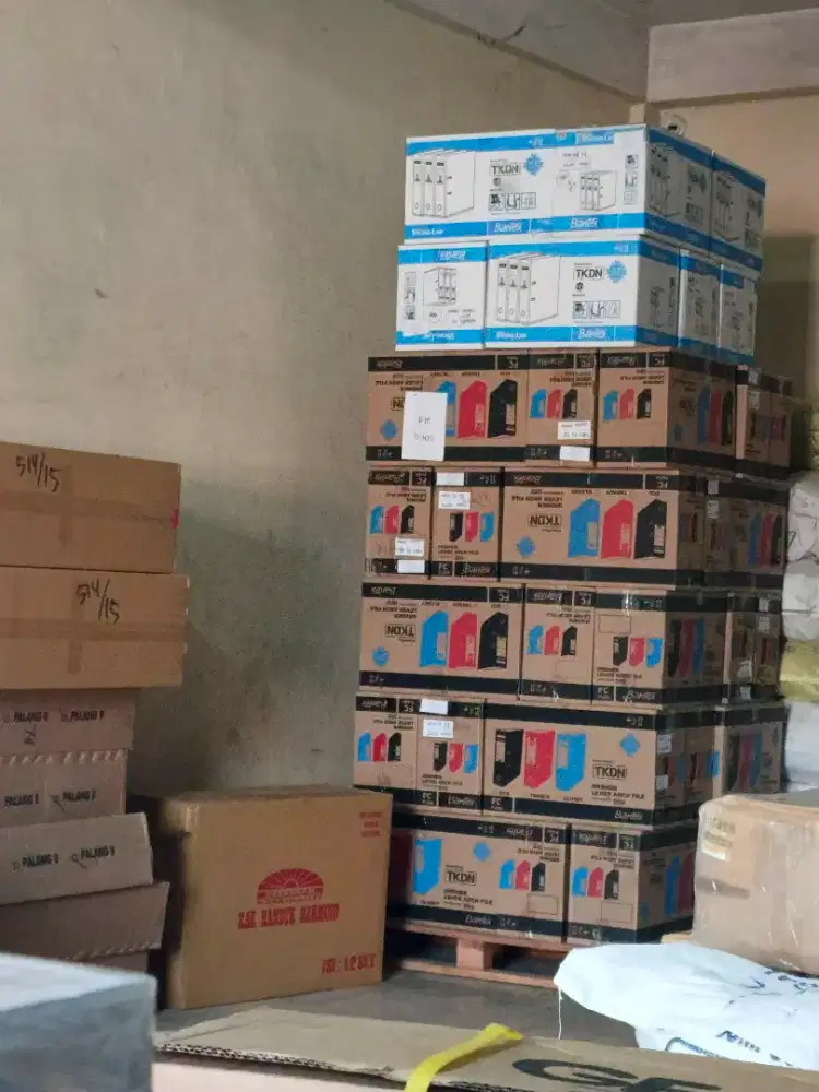 DI CARI ADMIN EKSPEDISI