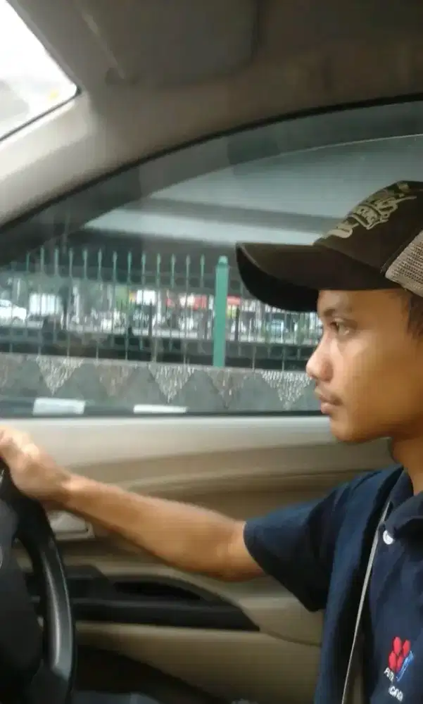 Mencari Lowongan Kerja Driver/Supir