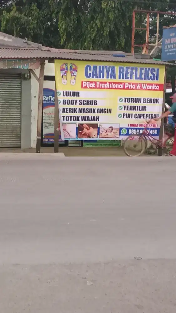 Loker therapist