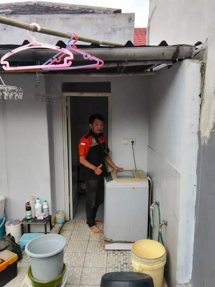 Service dispenser,service kulkas,service mesin cuci,service pompa air,