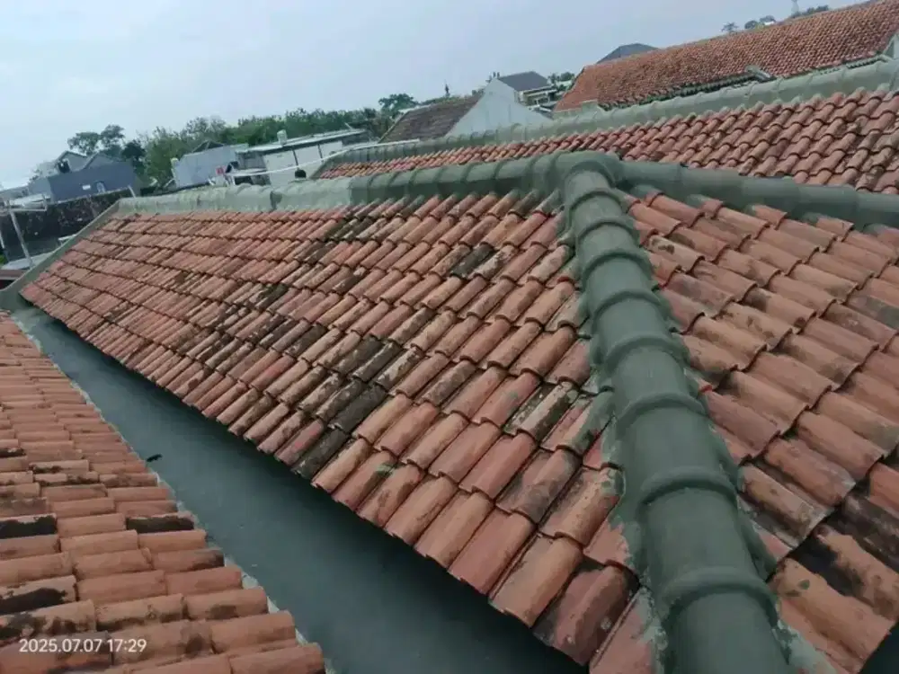 TUKANG PERBAIKAN ATAP BOCOR DINDING DAK REMBES TALANG AIR CAT RENOVASI