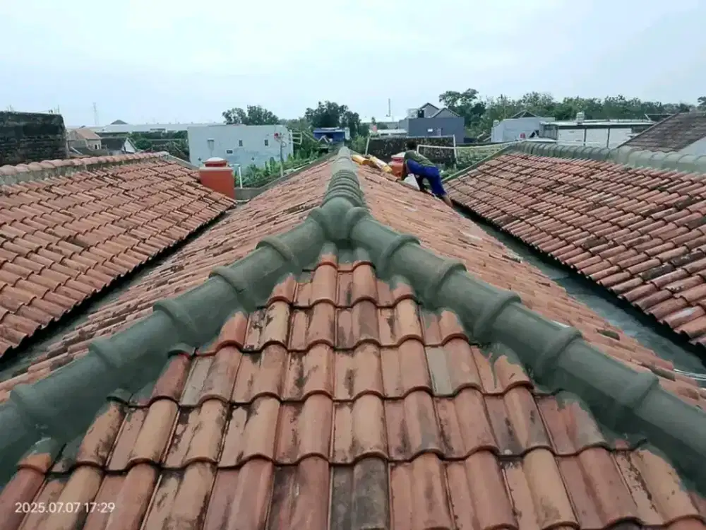 TUKANG PERBAIKAN ATAP BOCOR DINDING DAK REMBES TALANG AIR CAT RENOVASI