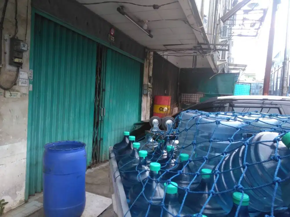 BUTUH SUPIR PENGIRIMAN GALON & GAS. HANYA UNTUK YG BERANI KERJA KERAS