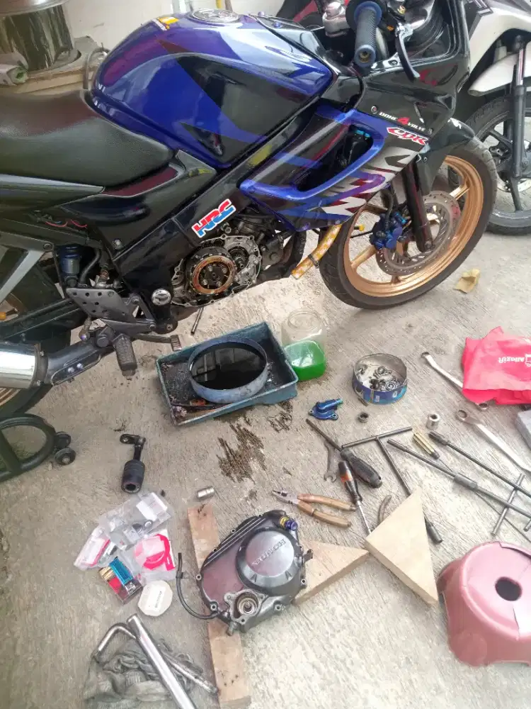 Service dan turun mesin semua jenis motor