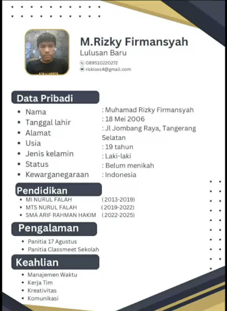 sedang mencari pekerjaan untuk fresh graduate