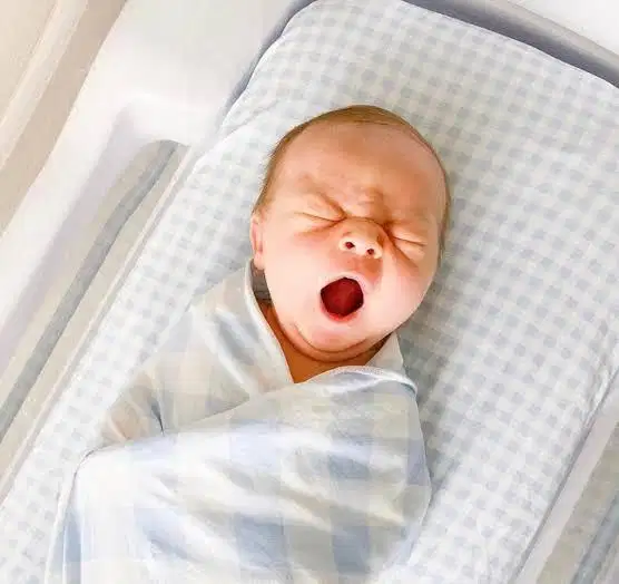 BABY SITTER NEWBORN DAN ART SERABUTAN