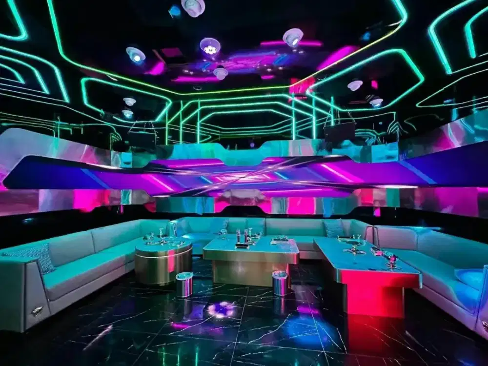 LOWONGAN KERJA LC SPA KAROKE KHUSUS WANITA