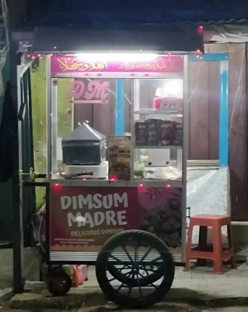 Lowongan untuk penjaga Dimsum