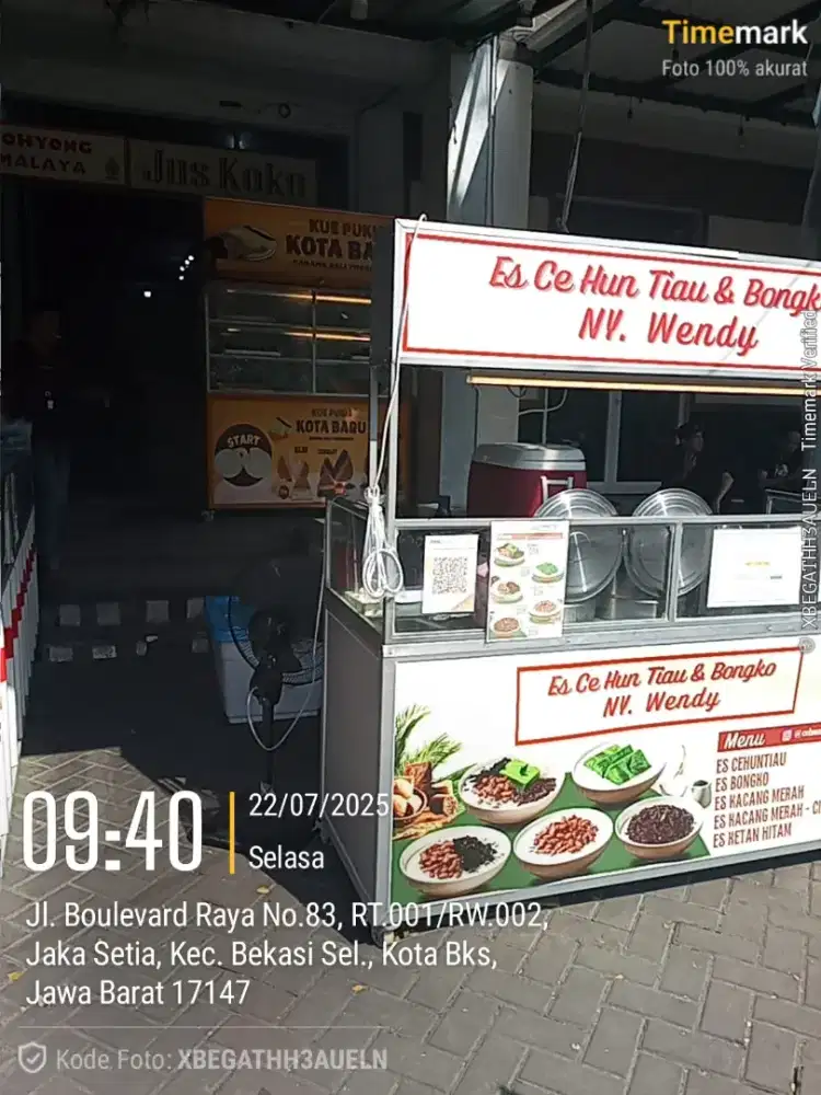 Di Butuhkan SEGERA KASIR & WAITERSS ES CE HUN TIAU NY.WENDY