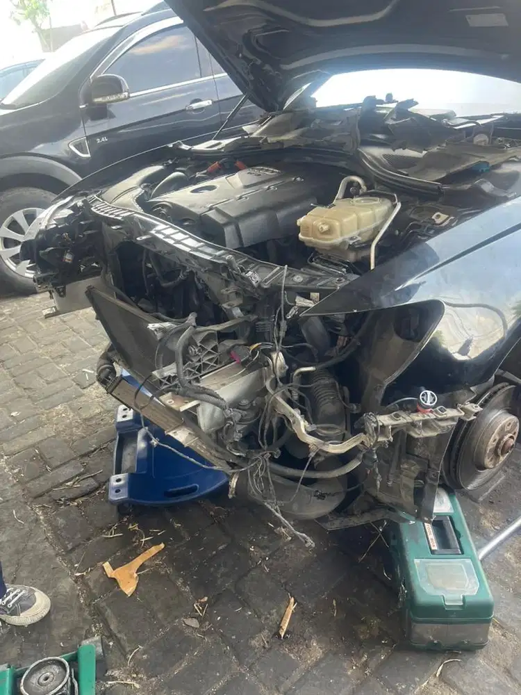 Lowongan Mekanik bengkel mobil
