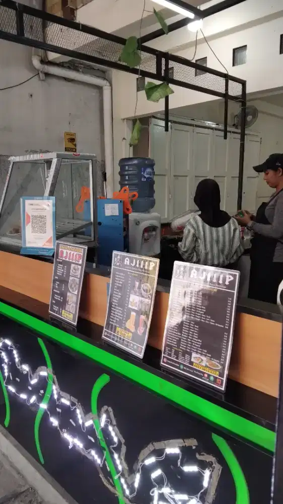 Jualan lumpia basah