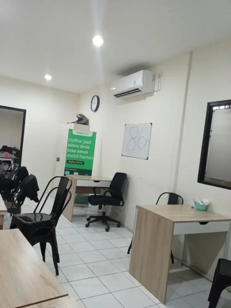 LOWONGAN KERJA DRIVER