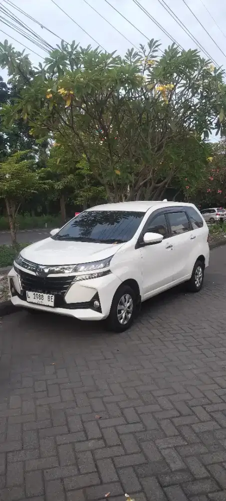 Rental mobil+drever
