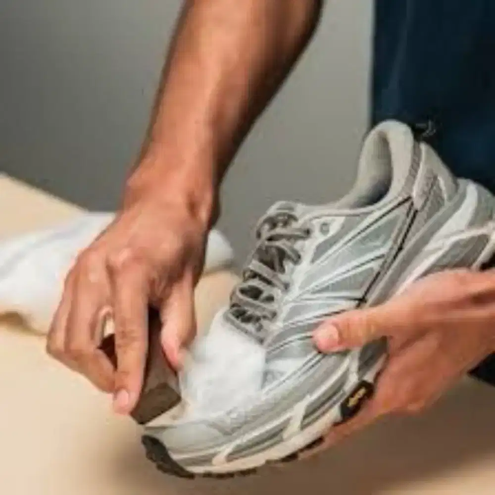 Dibutuhkan Karyawan Laundry Sepatu